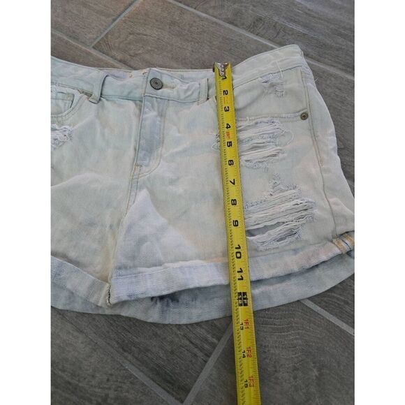 Women's Abercrombie & Fitch Distressed Boyfriend Fit Shorts Lightweight Size 10/ - Picture 2 of 6